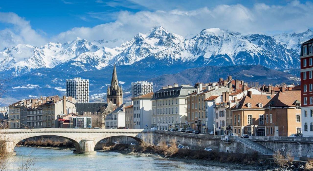 La Mezzanine - Grenoble Centre Gare - Appartement Et Parking Kültér fotó